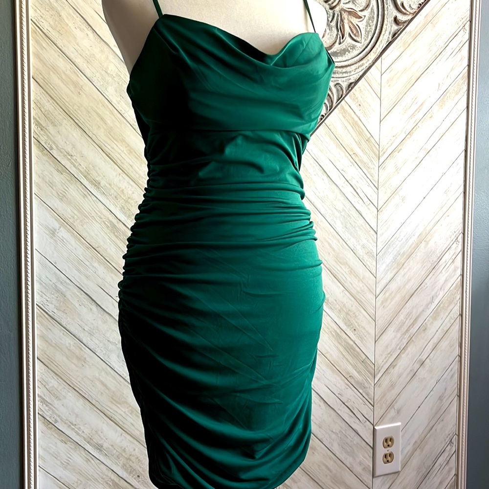 Emerald Sundae green spaghetti strap homecoming dressy dress Juniors Medium